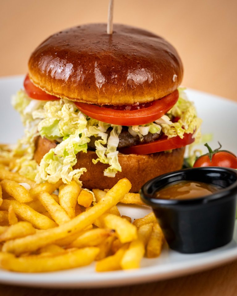 15. Mini burger + sok + igrača (2 of 2)