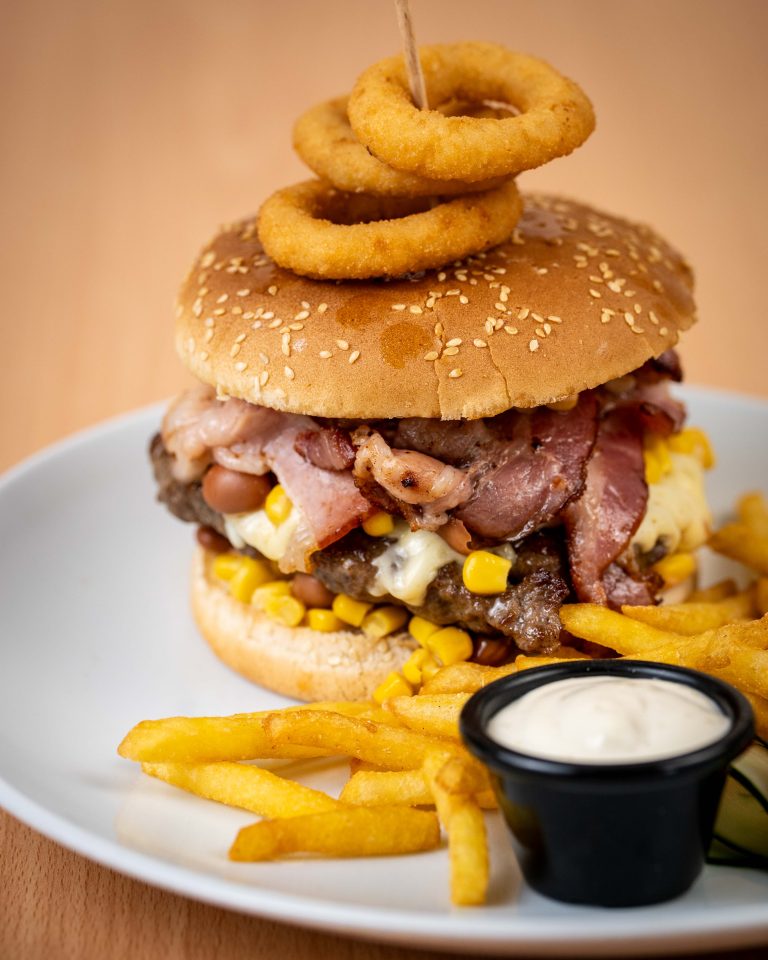 16. Kavboy burger (3 of 3)